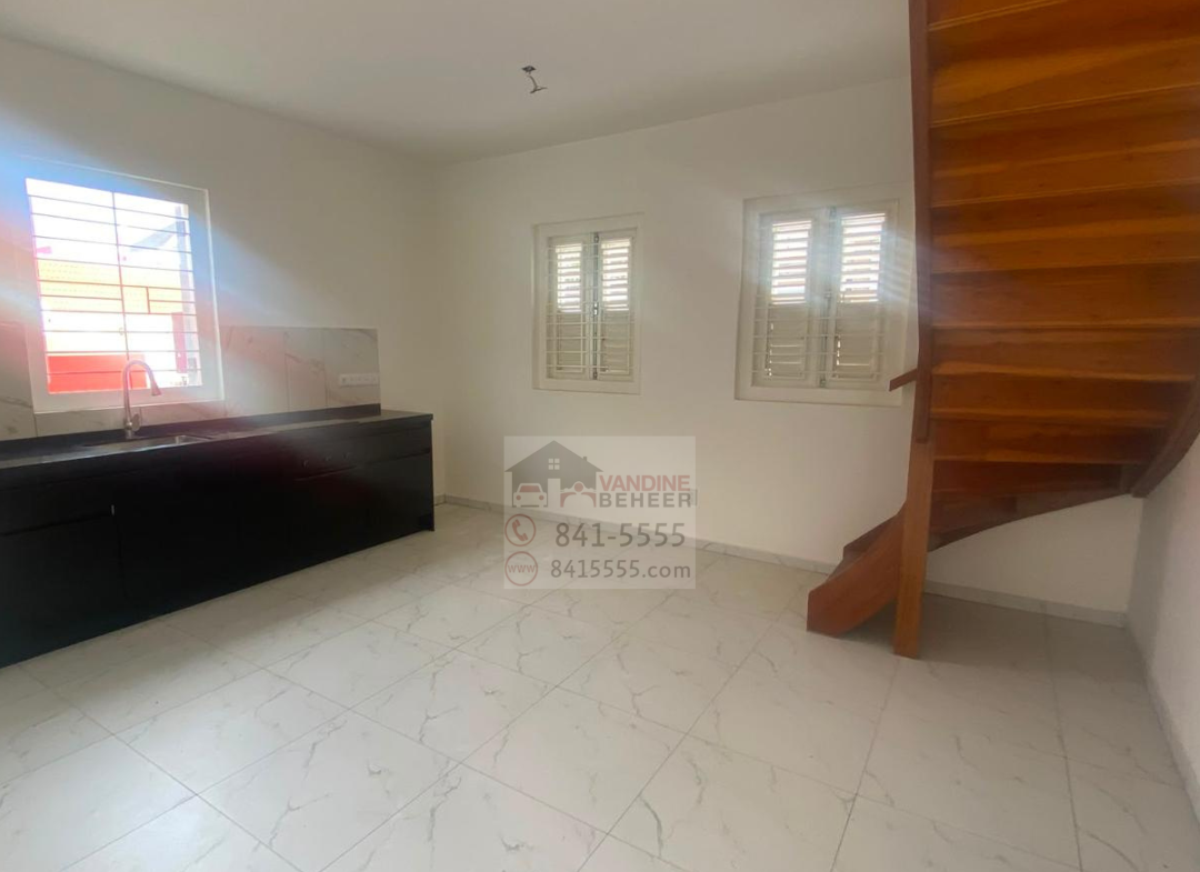 Kaya Papa Godett 83 Vandine Beheer Curacao For Rent Commercial Space