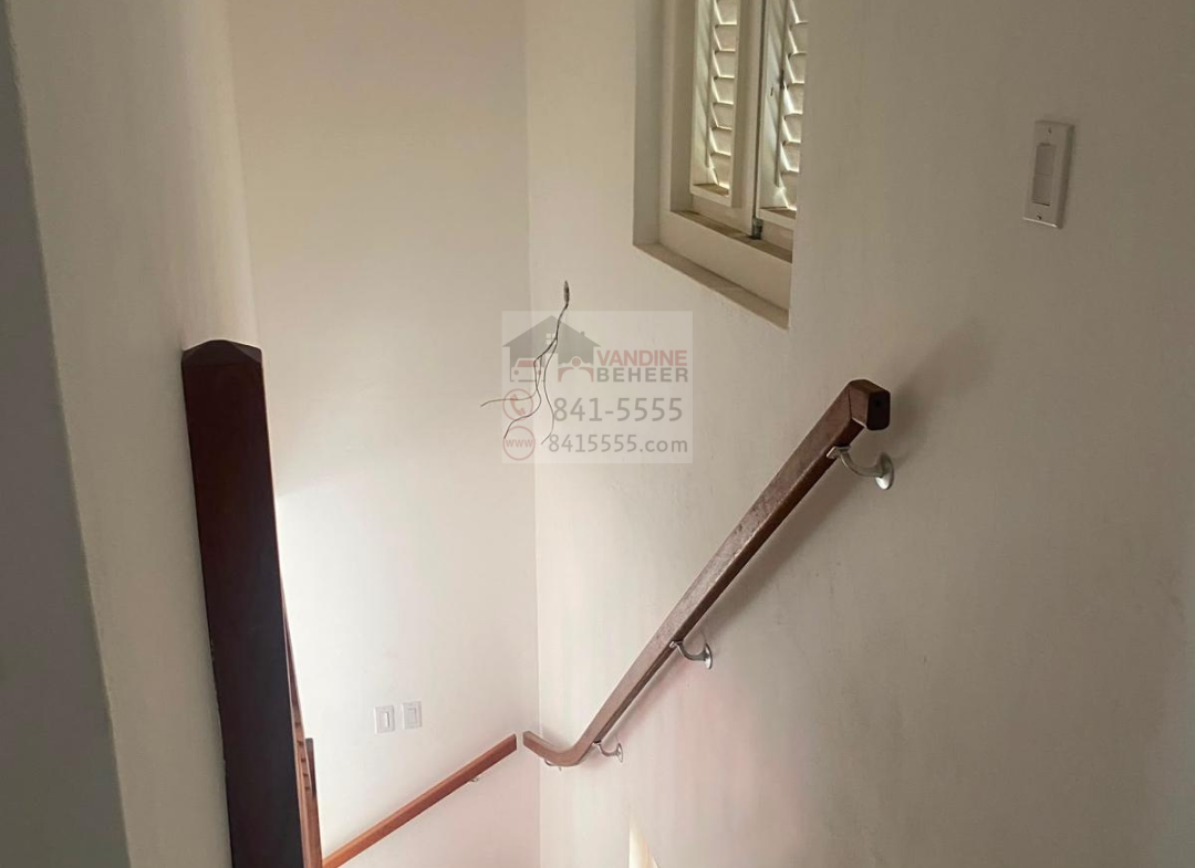 Kaya Papa Godett 83 Vandine Beheer Curacao For Rent Commercial Space