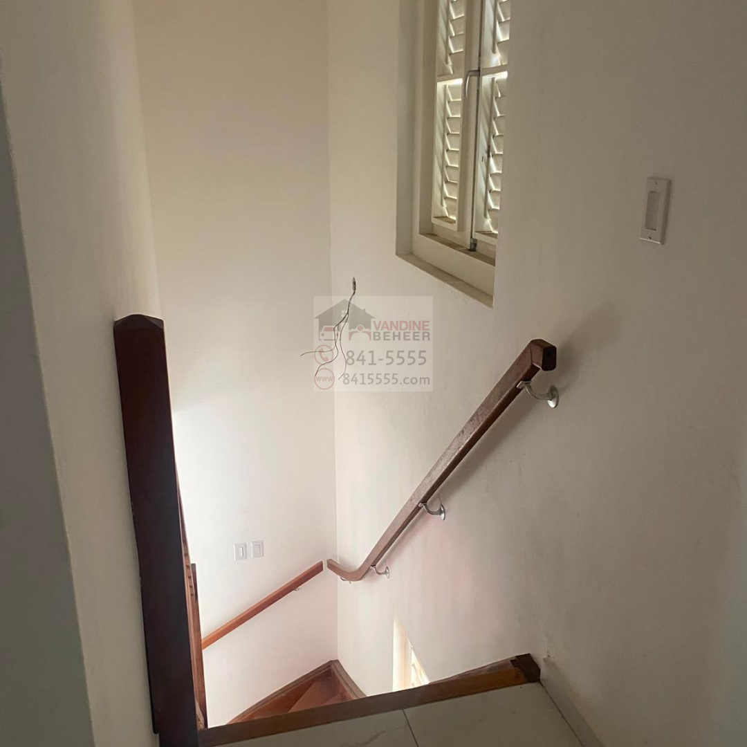 Kaya Papa Godett 83 Vandine Beheer Curacao For Rent Commercial Space